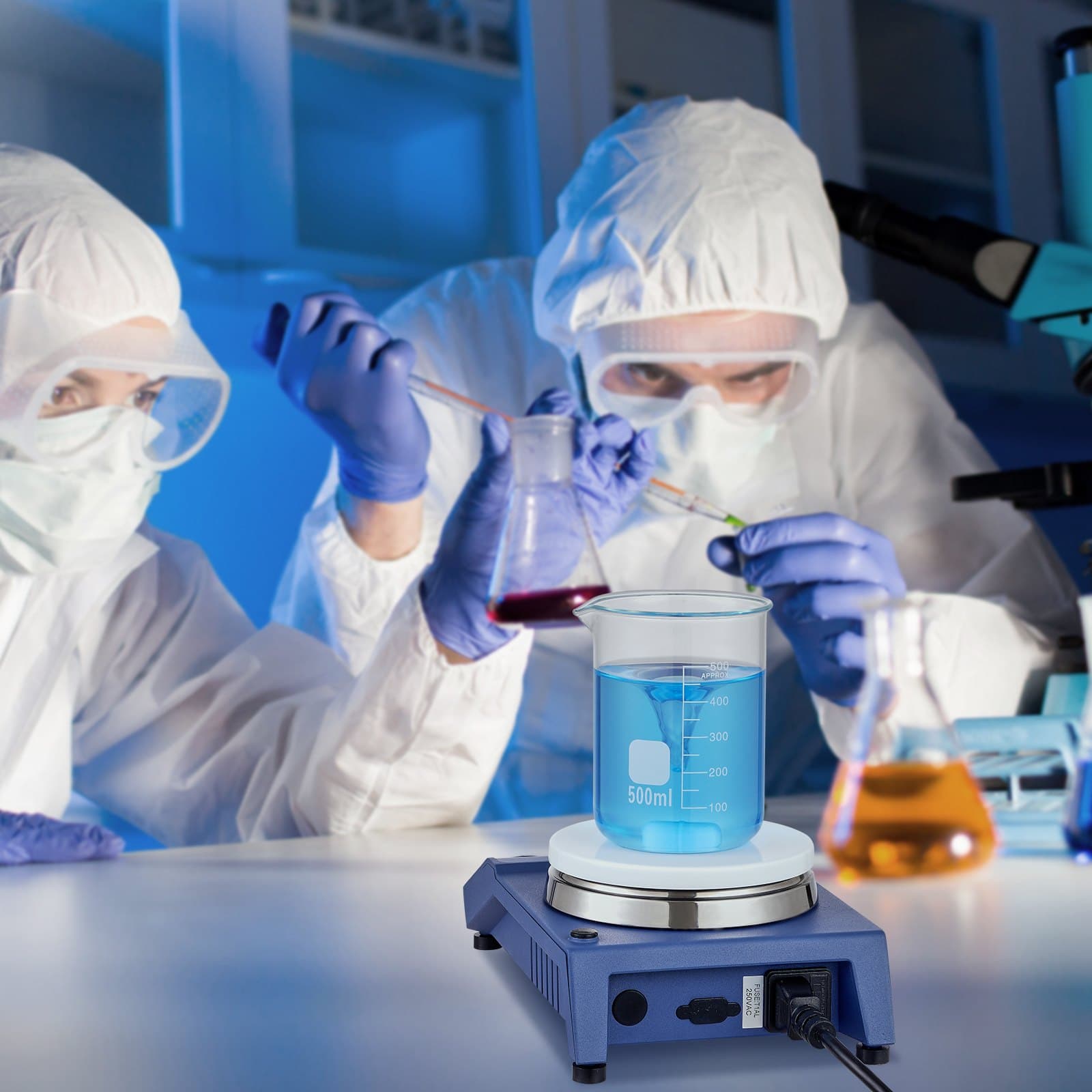 Magnetické miešadlo, miešacia platňa 0 – 1500 ot./min. s nastaviteľnou rýchlosťou, sada miešacích platní s objemom 21 l, miešacia tyčinka v cene